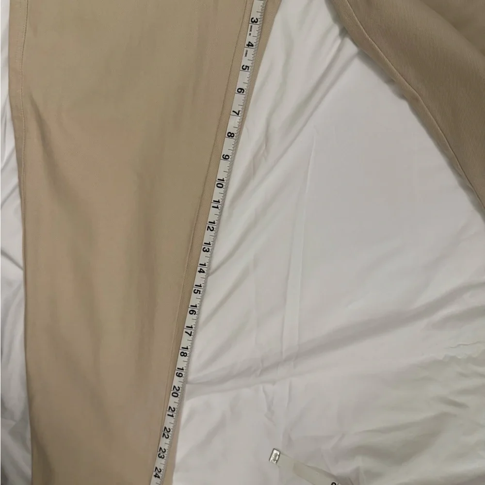 H&M Women's Tan Cropped Pants - Picture 6 of 7